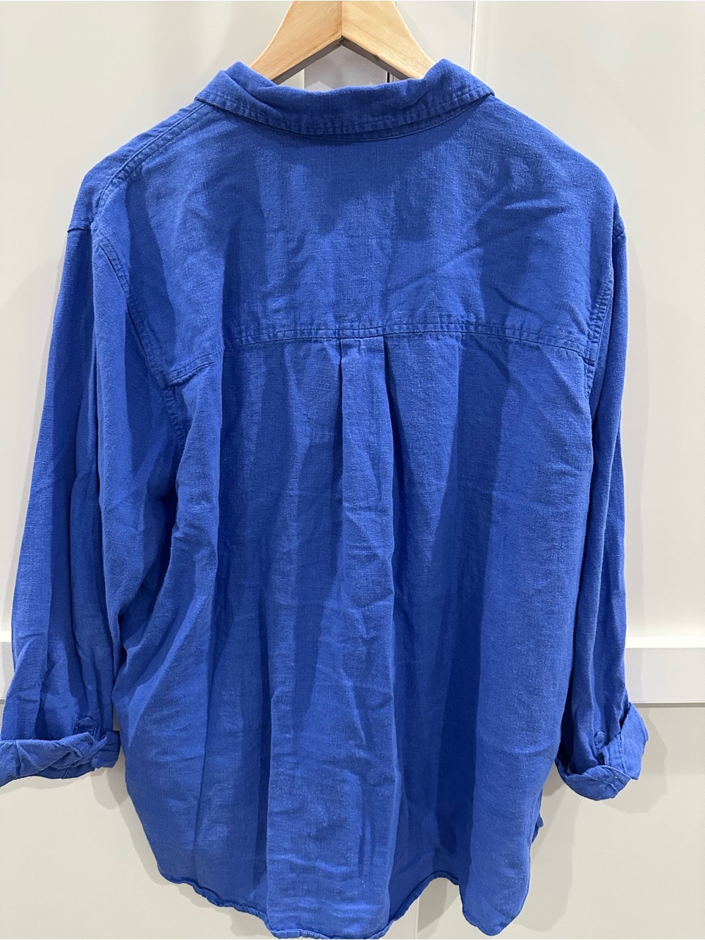 Universal Thread Blue Women's Button-Down Shirt Linen Blend - Picture 4 of 4